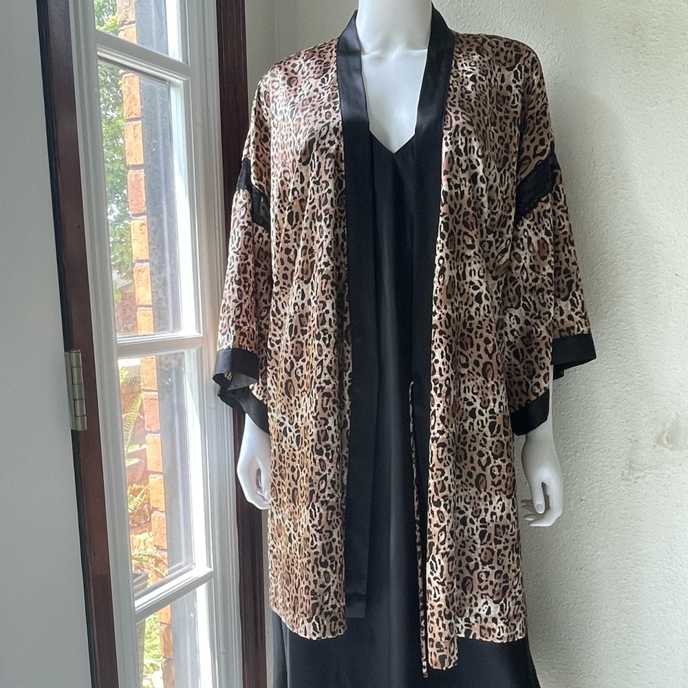Victoria’s Secret leopard and lace kimono robe